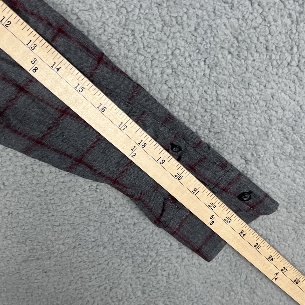 Untuckit Mens M Slim Fit Button Down Shirt Grey Burgundy Plaid Long Sleeve - Picture 11 of 11
